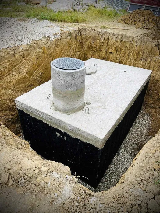 Doprava a osadenie žumpy – Nitra